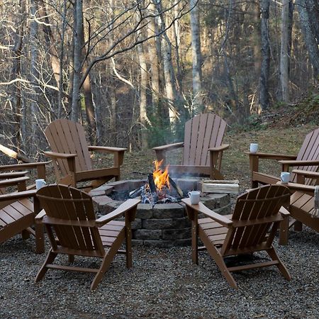Sycamore By Avantstay Spectacular Mountain Home W Indoor Pool Hot Tub Home Theatre Fire Pit Sevierville Ngoại thất bức ảnh